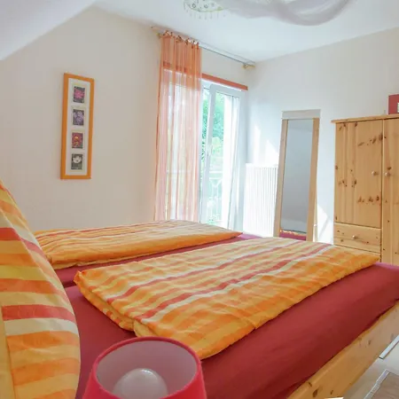 Holiday home Comfortable With Garden Manderscheid