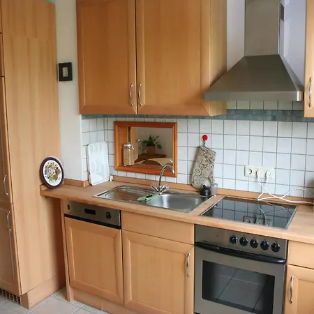 Comfortable With Garden Holiday home *